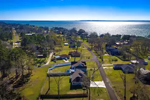 308 Resort Dr, Livingston, TX 77351 - Photo 1