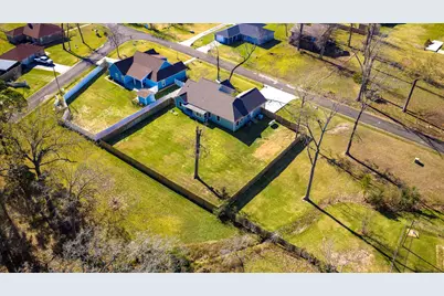 308 Resort Drive, Livingston, TX 77351 - Photo 33