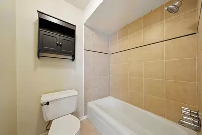 10666 Hazelhurst Drive #22, Houston, TX 77043 - Photo 11