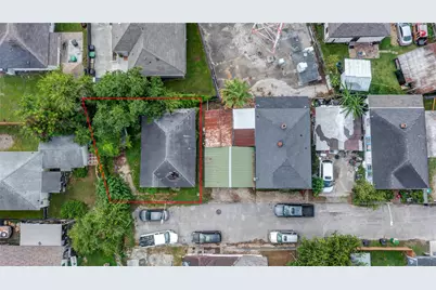 4 Canal Court, Houston, TX 77011 - Photo 9