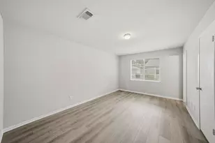 9036 Kerrwood Ln, Houston, TX 77080 - Photo 9