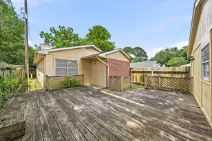 9036 Kerrwood Ln, Houston, TX 77080 - Photo 11