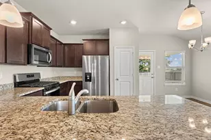 802 Legrand St, Brenham, TX 77833 - Photo 7