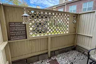 8055 Cambridge St, Houston, TX 77054 - Photo 19