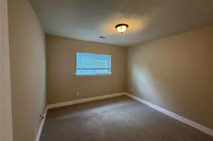 11736 Chanteloup Dr, Houston, TX 77047 - Photo 17