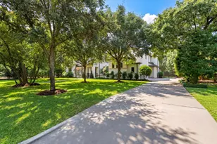 11703 Flintwood Dr, Houston, TX 77024 - Photo 43