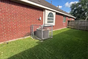 19410 Briarsedge Ct, Katy, TX 77449 - Photo 9