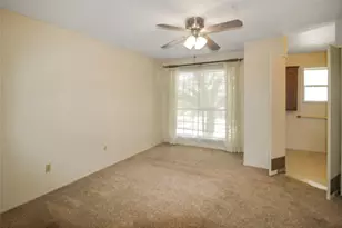 4416 Basswood Ln, Bellaire, TX 77401 - Photo 9