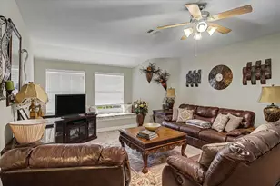422 Old Orchard Dr, Dickinson, TX 77539 - Photo 27