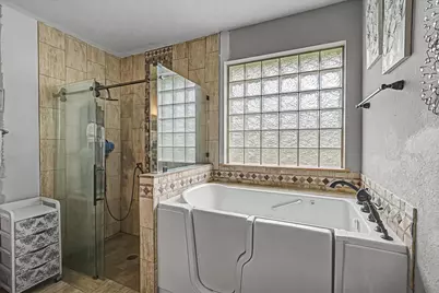 422 Old Orchard Drive, Dickinson, TX 77539 - Photo 23