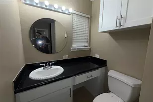 7306 Troulon Dr, Houston, TX 77074 - Photo 11