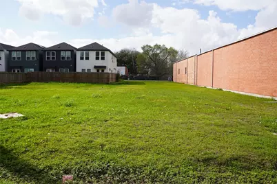 6318 Eastwood Street, Houston, TX 77021 - Photo 3