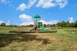 4317 Karam Lndg, Dickinson, TX 77539 - Photo 11