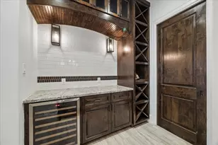 1525 Early Ln, Houston, TX 77055 - Photo 11