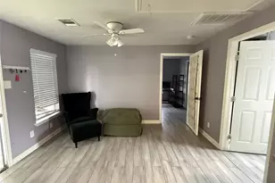 10338 Aldine Westfield Rd, Houston, TX 77093 - Photo 9