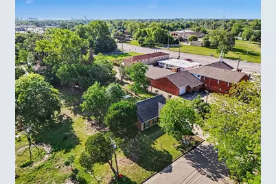326 S Bell Drive, Texas City, TX 77591 - Photo 21