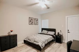 1026 Clinton Park St, Houston, TX 77029 - Photo 3
