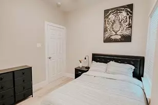 1026 Clinton Park St, Houston, TX 77029 - Photo 9