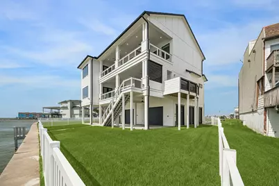 403 Hana Drive, Tiki Island, TX 77554 - Photo 5
