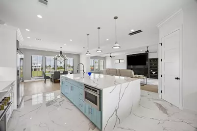 403 Hana Drive, Tiki Island, TX 77554 - Photo 13
