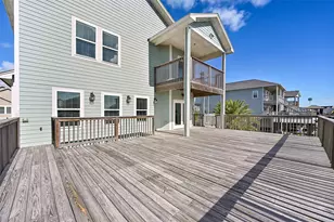 425 Jeanie Lynn Circle, Tiki Island, TX 77554 - Photo 41