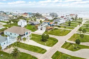 4210 Sandpiper, Galveston, TX 77554 - Photo 45