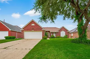 914 W Peach Hollow Cir, Pearland, TX 77584 - Photo 1