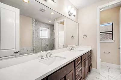 1023 Green Kensington Drive, Houston, TX 77008 - Photo 17