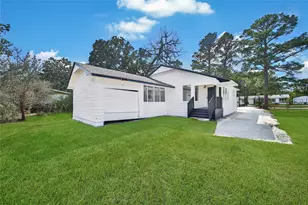 504 N Magnolia Dr, Conroe, TX 77301 - Photo 23