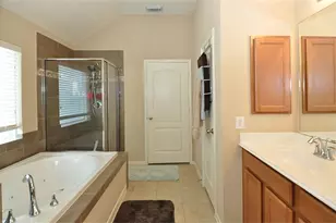 12706 Portales Pointe Ln, Tomball, TX 77377 - Photo 11