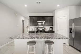 5650 Pleasant Falls Dr, Richmond, TX 77407 - Photo 7