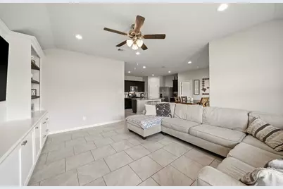 5650 Pleasant Falls Drive, Richmond, TX 77407 - Photo 11