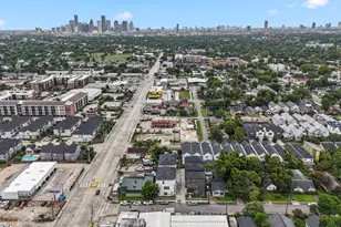 1234 E 23rd St, Houston, TX 77009 - Photo 33