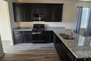 15602 Egret Field Ln, Houston, TX 77049 - Photo 5