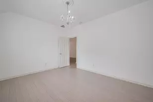 7407 Golden Star Dr, Houston, TX 77083 - Photo 19