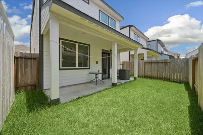 8409 Arden Valley Lane, Houston, TX 77063 - Photo 5