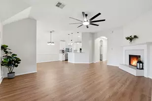 29819 S Legends Village Cir, Spring, TX 77386 - Photo 11