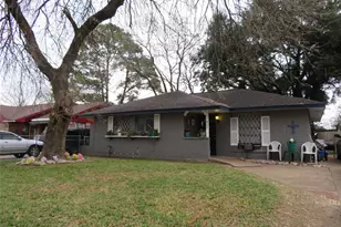 827 Marcolin St, Houston, TX 77088 - Photo 23