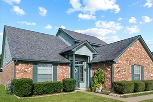8018 Dogwood Ct, Baytown, TX 77523 - Photo 1