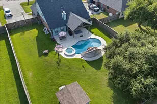 8018 Dogwood Ct, Baytown, TX 77523 - Photo 37