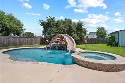 8018 Dogwood Court, Baytown, TX 77523 - Photo 33