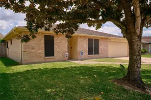 3618 Filmore Ln, Deer Park, TX 77536 - Photo 3