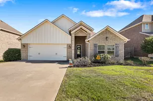 2619 Portland Ave, College Station, TX 77845 - Photo 1