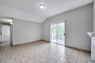 6110 W Mt Houston Rd, Houston, TX 77088 - Photo 3