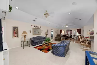 719 Clubside Drive, East Bernard, TX 77435 - Photo 9