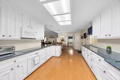 719 Clubside Drive, East Bernard, TX 77435 - Photo 13