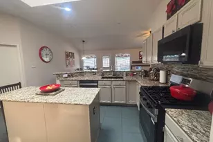 8306 Brentford Dr, Houston, TX 77083 - Photo 31