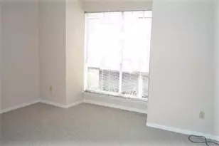 2100 Tanglewilde, Houston, TX 77063 - Photo 9