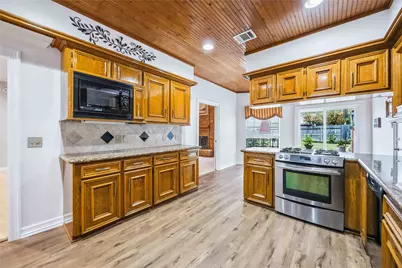 13906 Placid Woods Ct, Sugar Land, TX 77498 - Photo 25