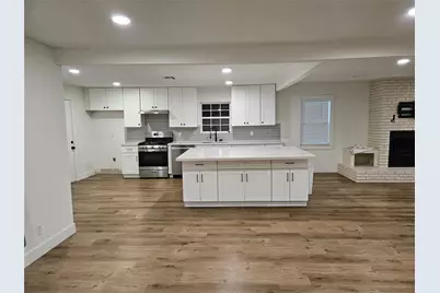6446 Brookside Drive, Houston, TX 77023 - Photo 7